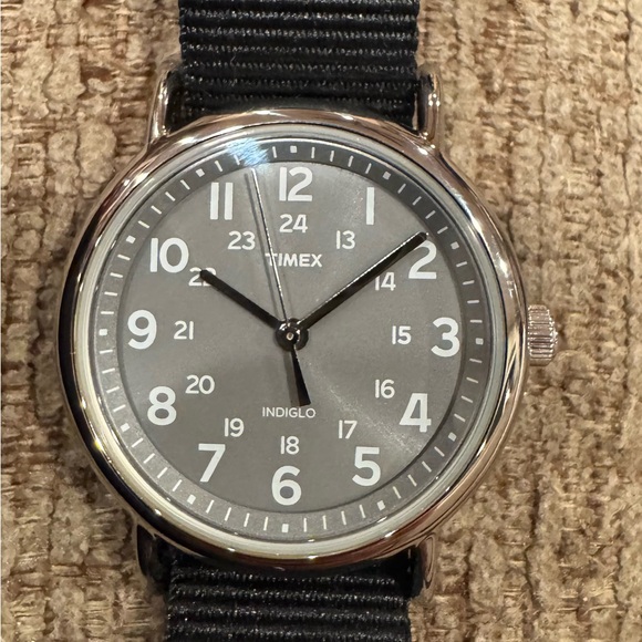 Timex Other - Timex Men's Easy Reader Weekender Indiglo Watch T2N649